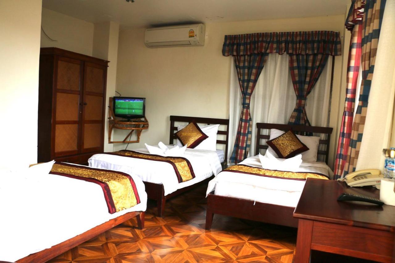 Mali Namphu Hotel Vientiane Exterior photo