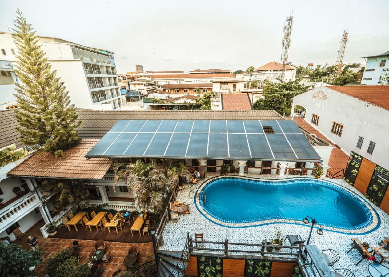 Mali Namphu Hotel Vientiane Exterior photo