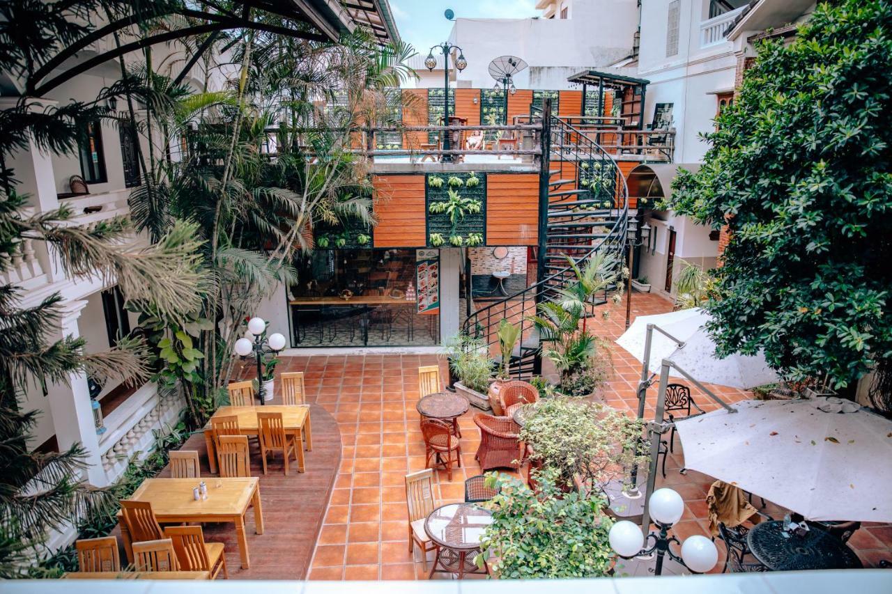 Mali Namphu Hotel Vientiane Exterior photo